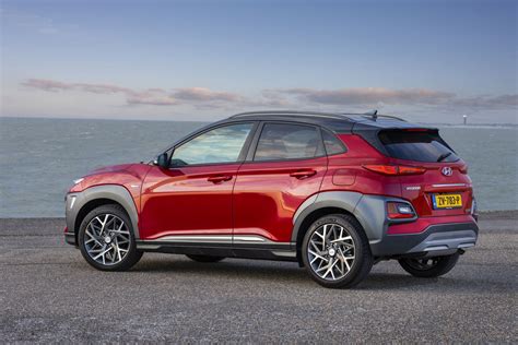 Hyundai Kona Specs And Photos 2017 2018 2019 2020 Autoevolution