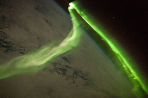 Aurora Australis From Iss Northern Lights From Space Aurora Borealis