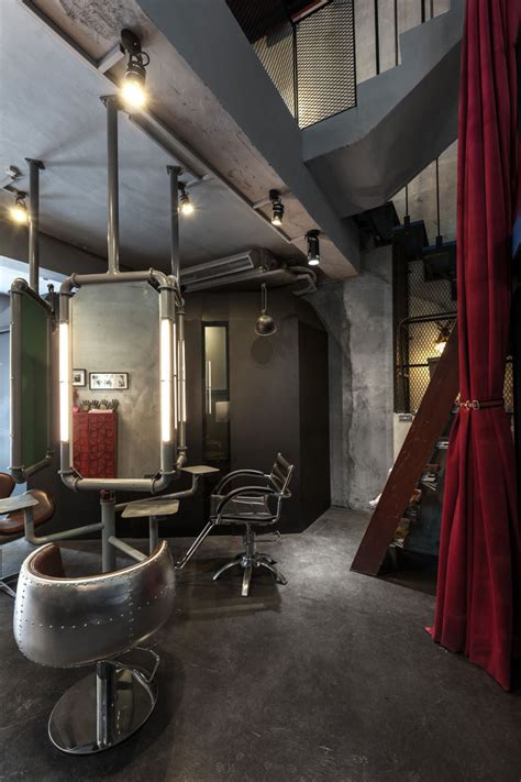 With these q hair salon, the customer can swing his head downwards while keeping his legs swung upwards. Q-Pot Hair Salon and Residence In Kaohsiung, Taiwan | Yatzer