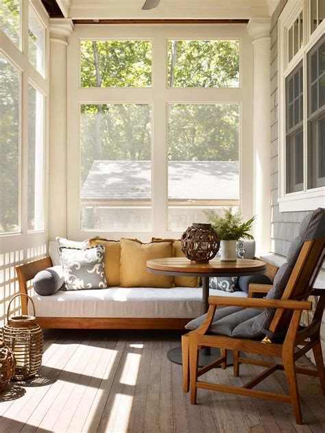 38 Amazingly Cozy And Relaxing Screened Porch Design Ideas