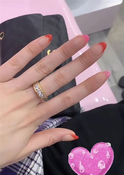Red And Pink Oval French Tip Acrylic Nails Prettyfrenchnails In 2020
