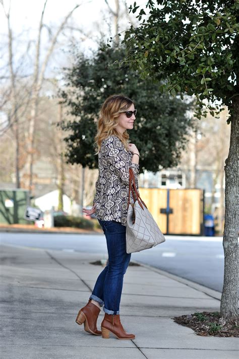 1,241 likes · 27 talking about this. the printed blazer - Edit by Lauren