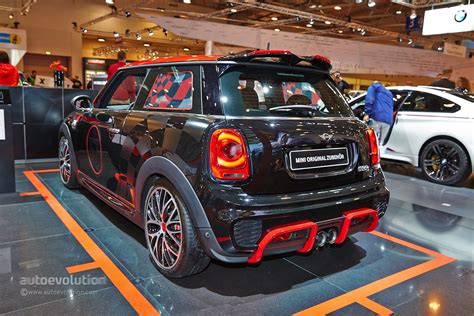 2015 Mini Cooper S Gets 211 Hp With Jcw Tuning Kit At Essen Live