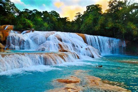 Cascadas De Agua Azul Chiapas México Places To Travel Places To Go