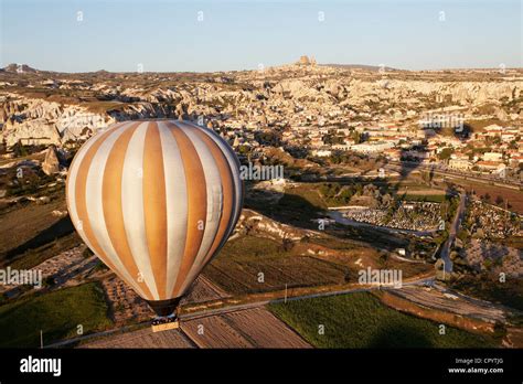 Hot Air Balloon Balloon Ride Goreme Unesco World Heritage Site