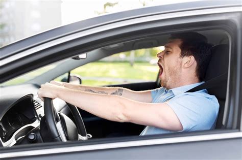 Sleepy Behind The Wheel Four Ways To Stay Awake While Driving Stop And Go