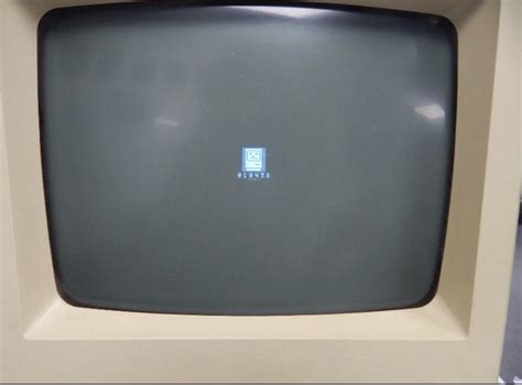 2400 Laptop From 1994 Packard Bell Statesman Rretrobattlestations
