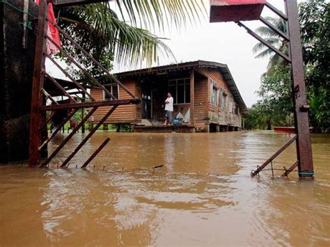 Umum mengetahui bahawa di malaysia terdapat dua buah kilang arak yang menjadi 'mercu tanda kemegahan' negeri… isu semasa. Banjir di Pahang