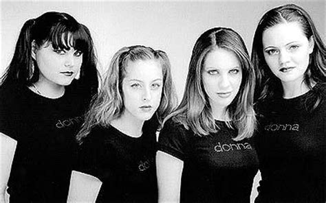 The Donnas Get Skintight The Spook House