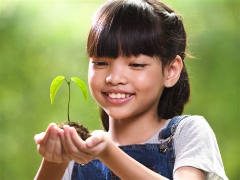 Kids Planting Seeds