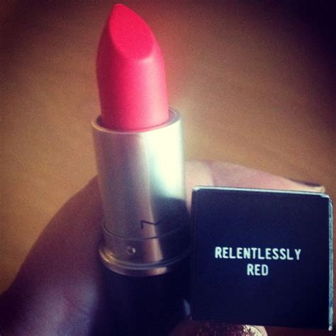 Mac Relentlessly Red Retro Matte Lipstick