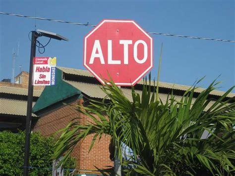 To Stop Or Not To Stop Stop Sign Etiquette In Mexico