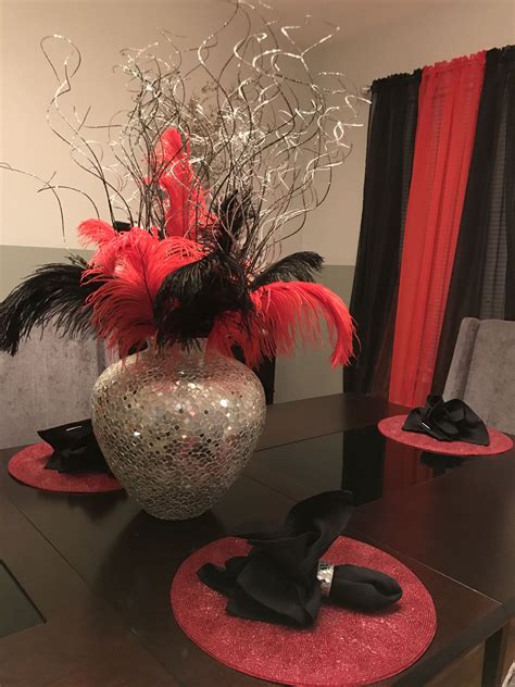 Simple Black And Red Centerpieces