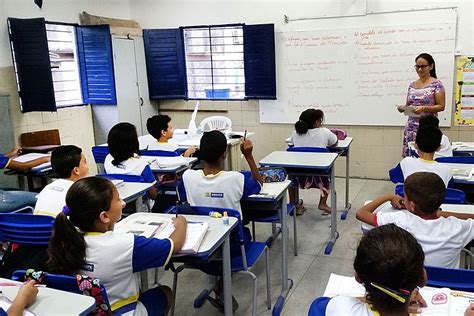 Matrículas Nas Escolas Públicas Do Rio De Janeiro São Cidades