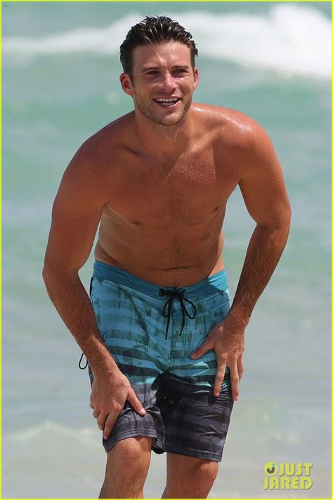 Scott Eastwood Goes Shirtless For Another Miami Beach Day Hot Sex Picture