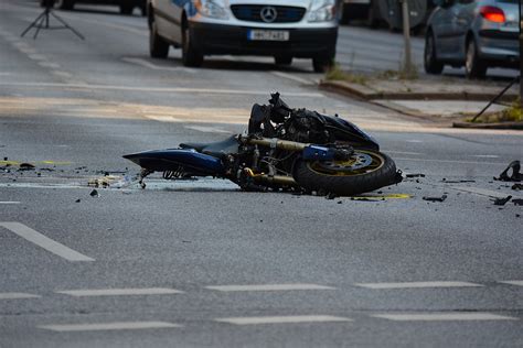 5 Important Things To Do After A Motorcycle Accident By The Law