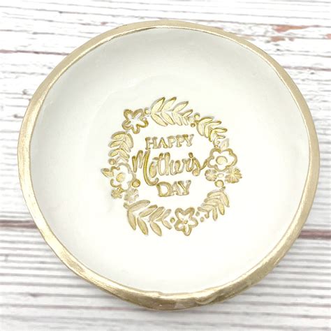 Personalized Jewelry Dish for Mom, Mothers Day Gift from Daughter, Mom ...