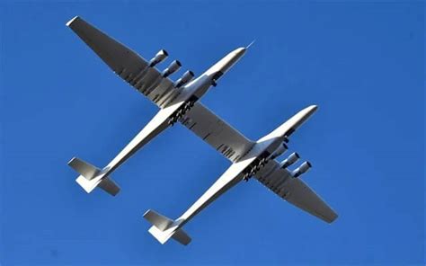 Πετυχημένη πτήση για το μεγαλύτερο αεροσκάφος στον κόσμο