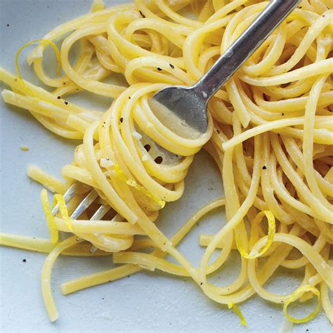 This Quickly Made Pasta Dish Relies On The Tang Of Lemons With The