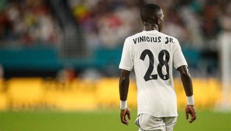 While his father moved to sao paulo, his mother accompanied her son to gavea, from where vinicius. فينيسيوس جونيور يدخل تاريخ ريال مدريد في أول مباراة رسمية ...