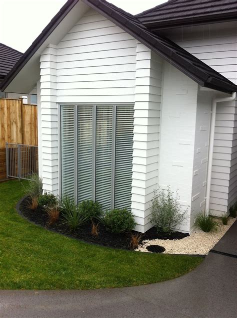Now we add some special sale for you! The owner of this brand new home in Millwater, Auckland ...