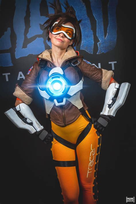 Tracer From Overwatch By Ardsami On Deviantart