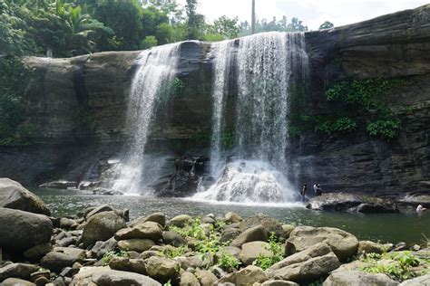 We Fall In Love with Campawan Curtain Falls - The Fat Foot Adventures