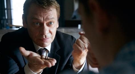 Jonas nay, maria schrader, sylvester groth, uwe preuss, les deux agents de synopsis et détails: Walter Schweppenstette | Deutschland 83 Wikia | Fandom