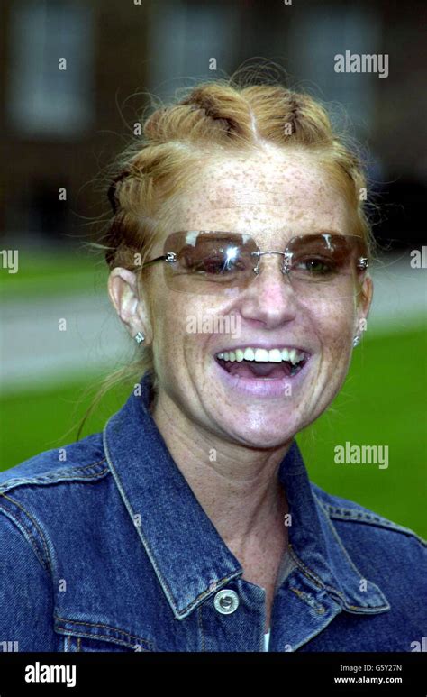 Ex Eastenders Actress Patsy Palmer 2 7 02 Hi Res Stock Photography And