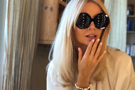 She is known for her work on the coldest game (2019), random (audioserial) (2021) and random stories: Agnieszka Woźniak-Starak i tajemniczy mężczyzna. Pomaga ...