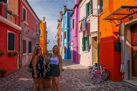 Murano And Burano Islands Half Day Guided Tour By Private Water Taxi