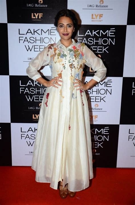 swara bhaskar lakme fashion week 2016 lakme fashion week fashion
