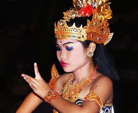 Balinese Dancer During Kecak Dance In Ubud Bali Photograph By Robert Van Es