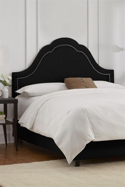 A Beautiful Headboard Makes All The Difference