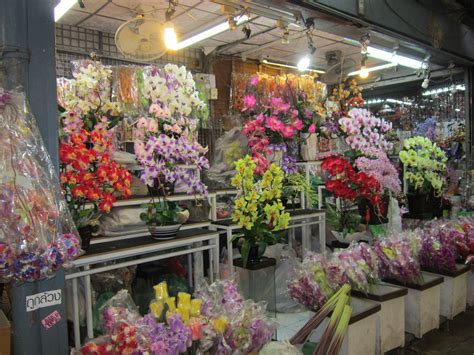 Chatuchak weekend market is the biggest and one of the most popular markets in bangkok, which is why we are sharing this chatuchak market guide! Chatuchak Flower Market - Chatuchak Market: The World's ...