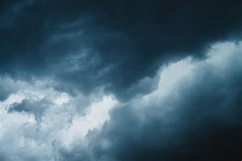 Premium Photo Dramatic Cloudscape Texture Dark Heavy Thunderstorm
