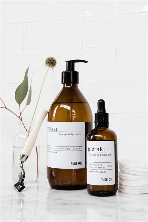 Like almost ten different skin care products on your body are applied daily. Meraki - natuurlijke schoonmaakmiddelen en huidverzorging ...