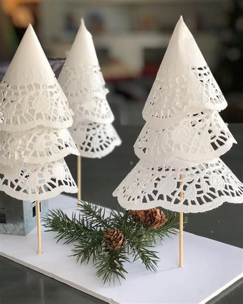 Doily Christmas Trees Christmasdecor Holiday Crafts For Kids Easy