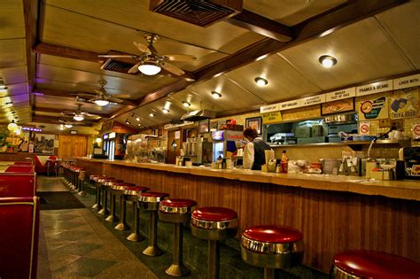 Dinner food list | picture. Enter the nostalgia of the 5 best old-school diners in ...