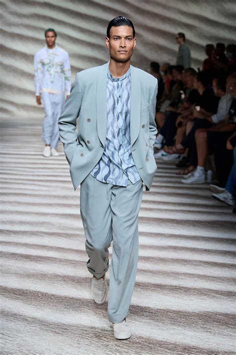 Giorgio Armani Spring Menswear Collection Vogue