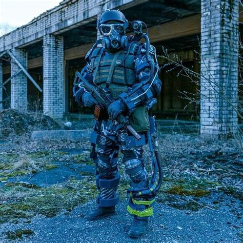 Mercenary Cosplay By Cosplayer From Belarus Stalker
