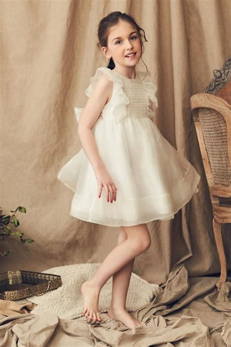 Nellystella Mae Silk Girls Dress Star White Girls Special Occasion