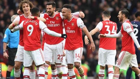 You might even have a penny. Arsenal players and coaches take 12.5% cut to wages - FBC News