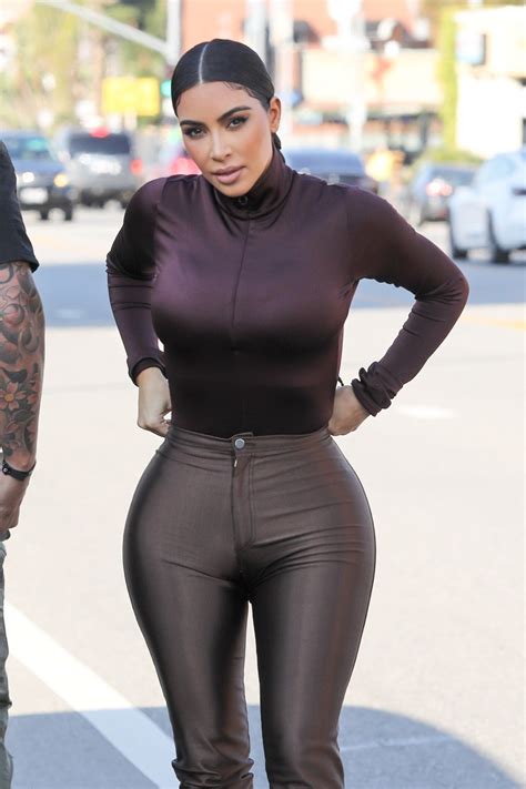 Kim Kardashian Sexy Curves Hot Celebs Home