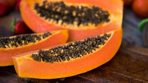 Health Benefits Of Papaya Its Nutrition And Medicinal Uses Eat Like