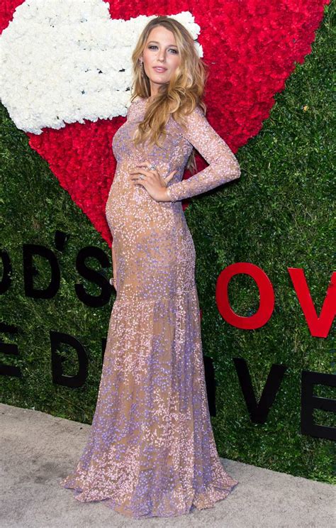 Blake Lively S Maternity Style New York Daily News