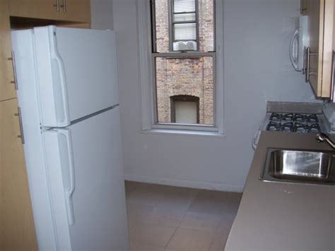 Fourth street apartments offers 99 low income one, two and three bedroom units. Brooklyn 8 Management : October 2013