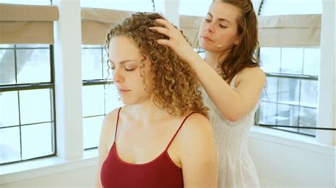 Asmr Scalp And Head Massage How Give A Relaxation Head Massage Binaural 3d Sounduntitled Video