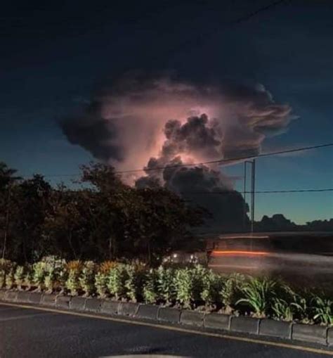 Fenomena Awan Cumulonimbus Di Sulawesi Utara Torang Pe Berita