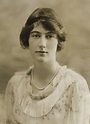 NPG x83834; Lady Dorothy Evelyn Macmillan (née Cavendish) - Portrait ...